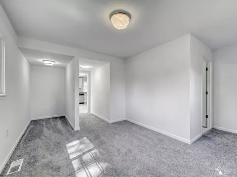 Entry Way - 8237 Lewis, Temperance, MI 48182 photo 1 of 1