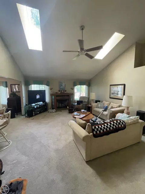 Living - 23945 Settlers, Macomb, MI 48042 photo 2 of 4