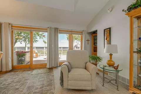 Living - 19105 Diller, Germfask, MI 49836 photo 4 of 8