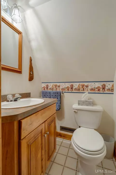Bath - 19105 Diller, Germfask, MI 49836 photo 6 of 6