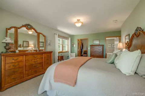 Bedroom - 19105 Diller, Germfask, MI 49836 photo 3 of 11
