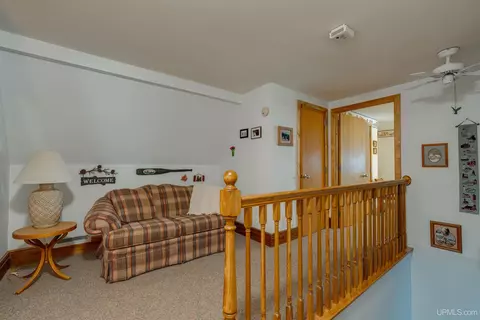 Entry Way - 19105 Diller, Germfask, MI 49836 photo 2 of 2