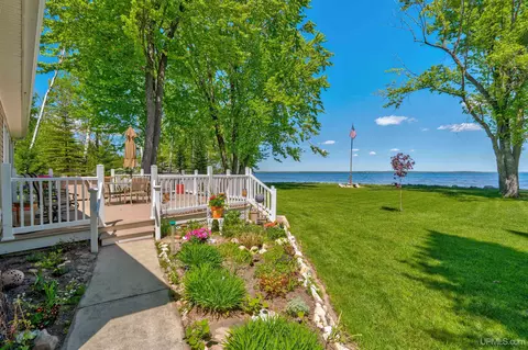 Exterior - 19105 Diller, Germfask, MI 49836 photo 3 of 7