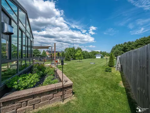 Exterior - 8910 Baldwin, Monroe, MI 48162 photo 11 of 13