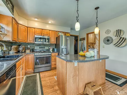 Kitchen - 8910 Baldwin, Monroe, MI 48162 photo 2 of 3
