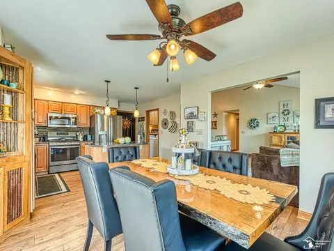 Dining - 8910 Baldwin, Monroe, MI 48162 photo 3 of 3