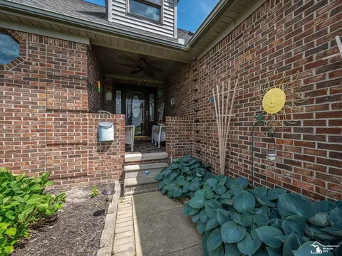 Exterior - 8910 Baldwin, Monroe, MI 48162 photo 5 of 13