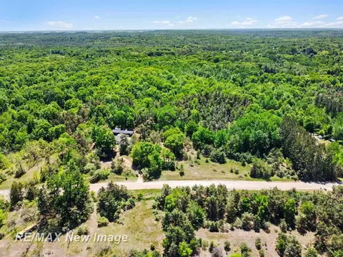 3769 W Herrick, Farwell, MI 48622