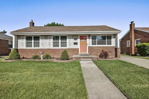 28627 Bohn, Roseville, MI 48066
