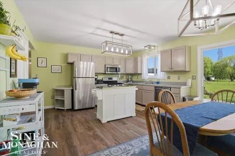 Kitchen - 9201 Lambs, Wales, MI 48027 photo 5 of 7