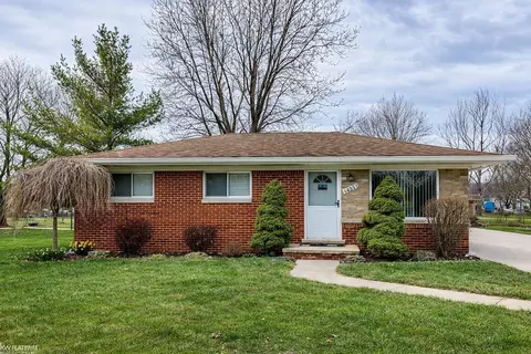 48059 Pheasant, Chesterfield, MI 48047