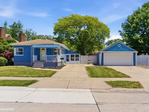 21916 Firwood, Eastpointe, MI 48021