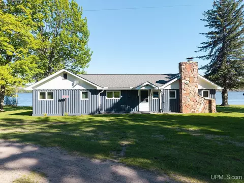 Exterior - 19422 Mayo, L'anse, MI 49946 photo 22 of 23