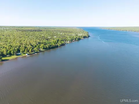 View/Area - 19422 Mayo, L'anse, MI 49946 photo 9 of 14