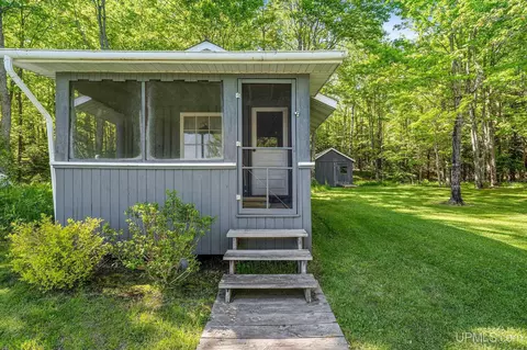 Exterior - 19422 Mayo, L'anse, MI 49946 photo 17 of 23