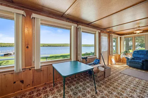Exterior - 19422 Mayo, L'anse, MI 49946 photo 2 of 23