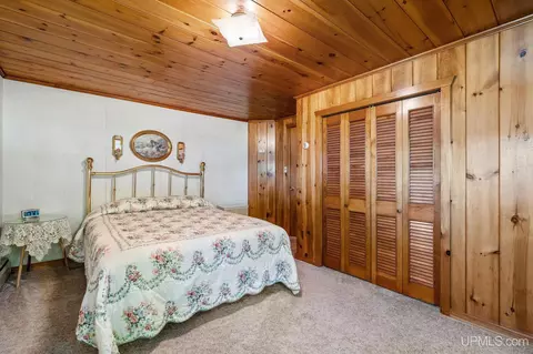 Bedroom - 19422 Mayo, L'anse, MI 49946 photo 3 of 4