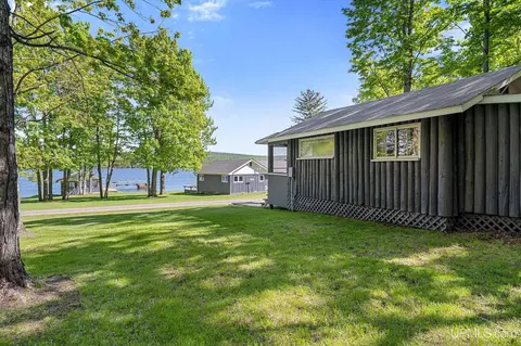 Exterior - 19422 Mayo, L'anse, MI 49946 photo 19 of 23