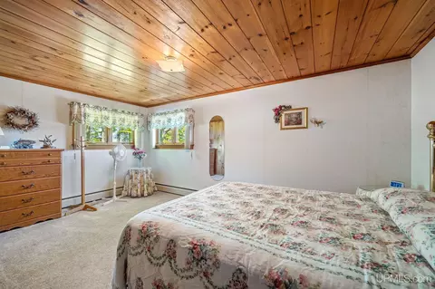 Bedroom - 19422 Mayo, L'anse, MI 49946 photo 4 of 4