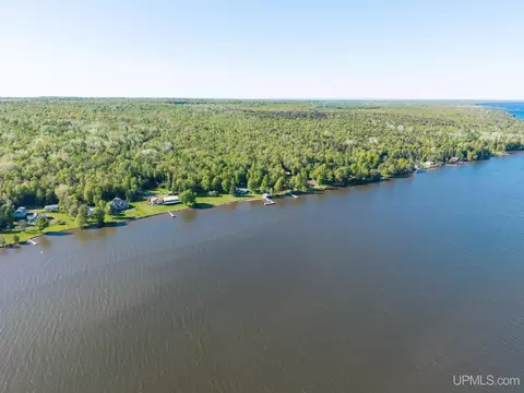View/Area - 19422 Mayo, L'anse, MI 49946 photo 8 of 14
