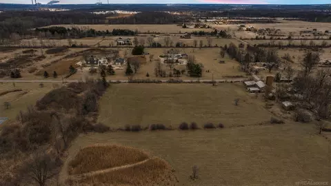 00 Mckinley, East China, MI 48054