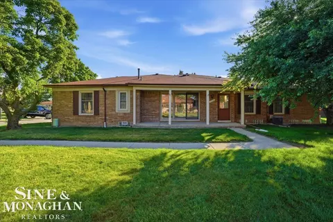 14908 Dover, Shelby Township, MI 48315