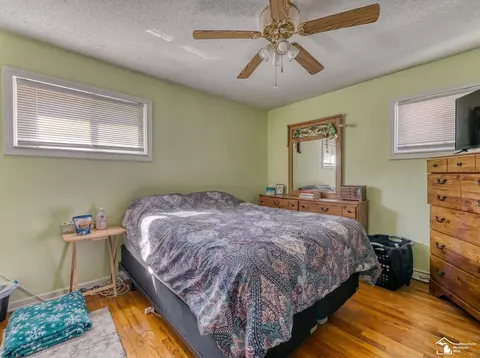 Bedroom - 1263 Maple, Monroe, MI 48162 photo 1 of 5