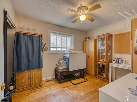Bedroom - 1263 Maple, Monroe, MI 48162 photo 4 of 5