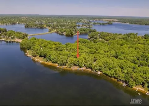 View/Area - 4765 Lancelot, Gladwin, MI 48624 photo 6 of 9