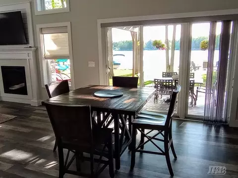 Dining - 4765 Lancelot, Gladwin, MI 48624 photo 2 of 2
