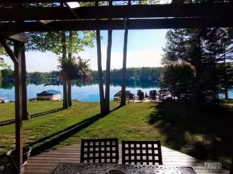 Exterior - 4765 Lancelot, Gladwin, MI 48624 photo 7 of 28