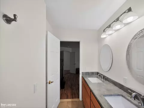 Bath - 15748 Robert, Macomb, MI 48044 photo 3 of 4