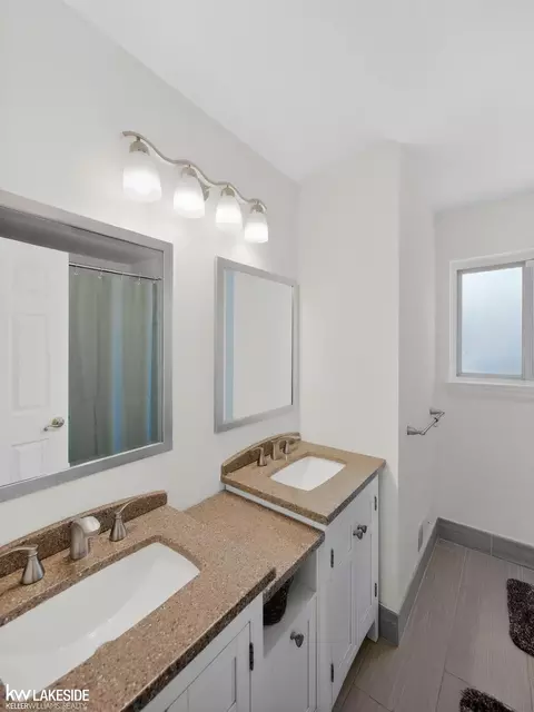 Bath - 15748 Robert, Macomb, MI 48044 photo 4 of 4