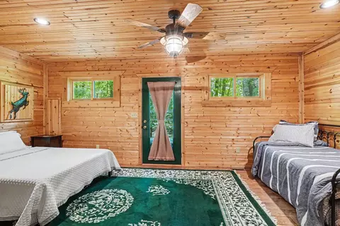 Bedroom - 1026 Birch Rdg, Gladwin, MI 48624 photo 4 of 4
