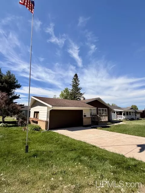 Exterior - 780 White, Ishpeming, MI 49849 photo 2 of 4