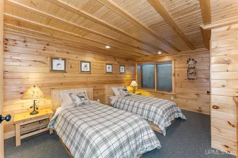 Bedroom - 23493 Twist Lk, Watersmeet, MI 49969 photo 7 of 7