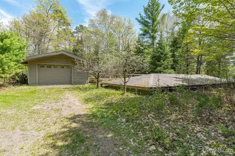 Exterior - 23493 Twist Lk, Watersmeet, MI 49969 photo 13 of 14