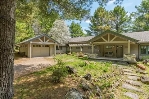 Exterior - 23493 Twist Lk, Watersmeet, MI 49969 photo 11 of 14