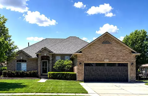 54419 Maple Leaf, New Baltimore, MI 48047