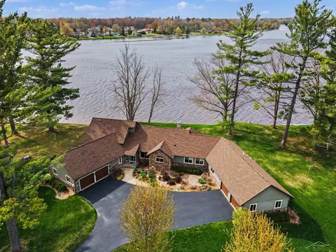 4589 N N Is, Sanford, MI 48657