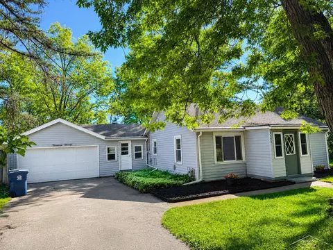 6490 Stroebel, Saginaw, MI 48609