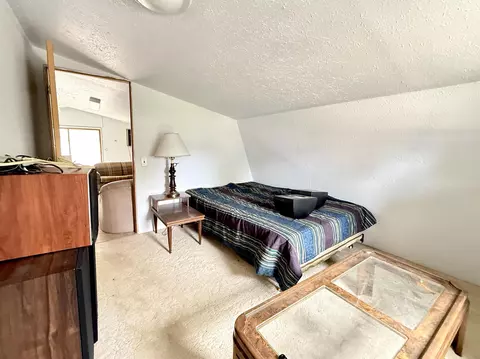 Bedroom - 3216 Elnor, Gladwin, MI 48624 photo 7 of 9