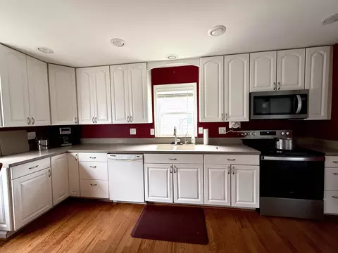 Kitchen - 3216 Elnor, Gladwin, MI 48624 photo 3 of 5