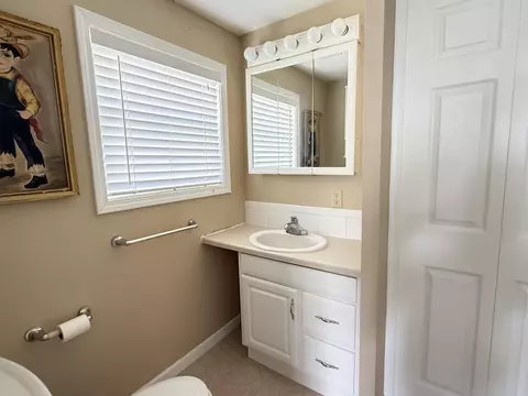 Bath - 3216 Elnor, Gladwin, MI 48624 photo 1 of 5