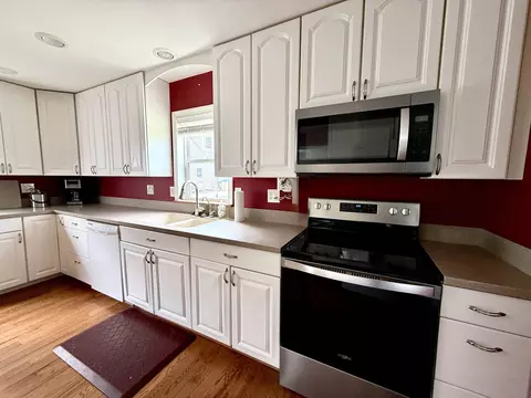 Kitchen - 3216 Elnor, Gladwin, MI 48624 photo 5 of 5