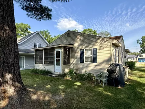 Exterior - 3216 Elnor, Gladwin, MI 48624 photo 2 of 14