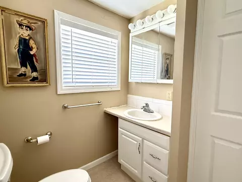Bath - 3216 Elnor, Gladwin, MI 48624 photo 3 of 5