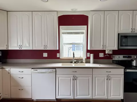 Kitchen - 3216 Elnor, Gladwin, MI 48624 photo 4 of 5