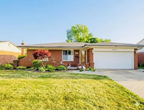 35427 Cathedral, Sterling Heights, MI 48312