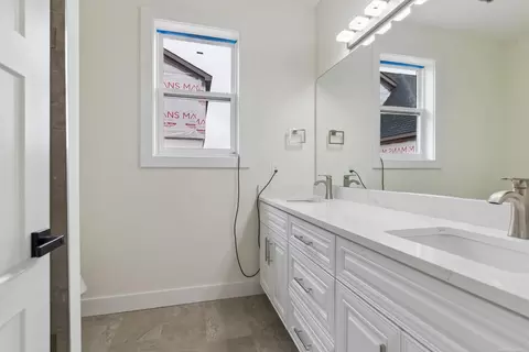 Bath - 45550 Gable, Macomb, MI 48044 photo 2 of 4